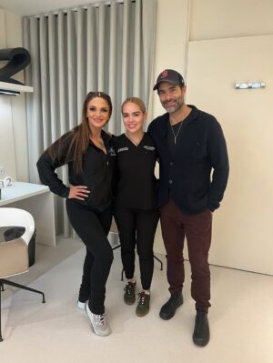 Mariana Seoane Instagram - Que increíble como nos hemos sentido desde hace 2 años que empezamos este tratamiento de células madre contigo hermosa @draesmeraldabastidas @neocellmx  ahora en nuestro protocolo de seguimiento cada 2 o 3 meses! Todo viene de adentro hacia afuera 👏🏽❤️ te queremos y admiramos! @luisrobertoguzman #salud #antiaging