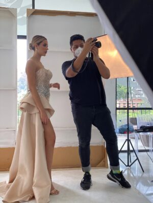Mariángel Villasmil Instagram - 🌟 Hace 5 años mi vida cambió para siempre. Subirme a ese escenario y escuchar mi nombre como Miss Venezuela 2020 fue más que una corona: fue la confirmación de que los sueños se cumplen cuando se camina con fe, disciplina y amor propio. 💫
En estos años he aprendido que la verdadera belleza no está en lo que se ve, sino en lo que se transmite, en la capacidad de inspirar y dejar huella en los demás. 👑✨
Hoy celebro no solo un título, sino un viaje de crecimiento, retos superados y la dicha de representar a mi país con orgullo. Gracias a quienes han estado conmigo desde el inicio y a quienes siguen caminando a mi lado. 🤍
Que esta historia sea un recordatorio de que no hay sueños imposibles, solo corazones dispuestos a luchar por ellos, aun cuando la adversidad parece mas fuerte💖
#MissVenezuela2020