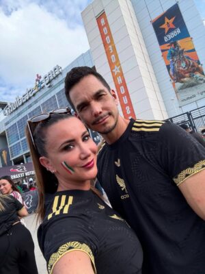 Mariazel Olle Casals Instagram - Ganamoooooooos!!!! 🥳🥳🥳 Lo dimos todo como aficionados y como agentes de Persil en esta misión impecable con la Selección Nacional. ¡Gracias @persil_detergente por darlo todo con nosotros! #TULODASTODONOSOTROSTAMBIEN #TULODASTODOPERSILTAMBIEN