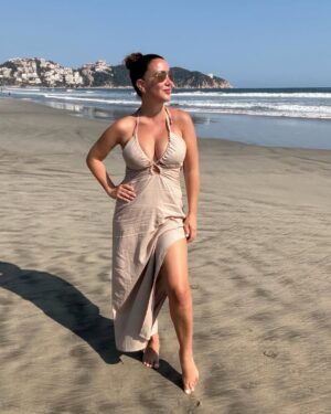 Mariazel Olle Casals Instagram - Cuál es su destino turístico playero favorito de México? Hay tantos y tantos tan increíbles! 🤩