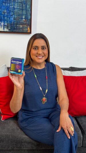Mariela Celis Instagram - ¿Por qué elegir DISTROSLEEP Citrato de Magnesio 854 mg   Melatonina 10 mg? 

1-Al tener ambos componentes en 1 sola cápsula, ahorras dinero. ✅

2-Ofrece la mayor cantidad de Citrato de Magnesio en 1 sola cápsula.✅

3- Tiene tratamientos para 30 o 60 dias.✅

4- Es un producto fabricado en USA y aprobado por la FDA.✅

5-Es fácil de llevar, porque viene en blíster.✅

6-Puedes comprarlo sin prescripción facultativa.✅

📲 💻 @distrilabve o entra en www.distrilabve.com. 

👀🚨ADVERTENCIAS:
Antes de tomar cualquier suplemento, es importante consultar con un médico.

Es importante seguir las instrucciones de dosificación adecuadas para evitar efectos secundarios.

👨‍🔬🩺CONTRAINDICACIONES
Hipersensibilidad al principio activo o a alguno de los excipientes.