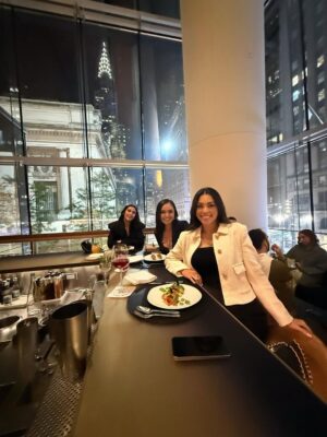 Mary Jean Lastimosa Instagram - A plan that actually made it out of the gc š¤
Finally meeting @missearth.angelia ās little cutie Astra š Oh why hello big š
#NewYorkCity
