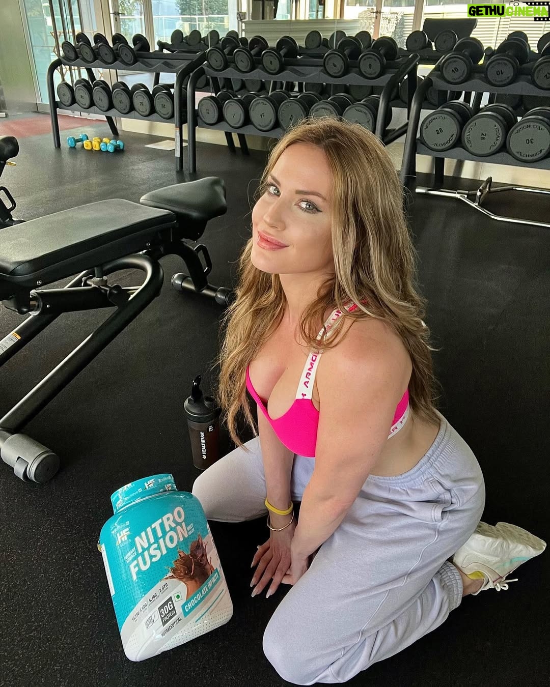 Matylda B - 14.7K Likes - 💖
Stay fit
HEALTHFARMNUTRITION.COM
.
.
.
.
#
#thodacrazyzaroorihai #gym #stayfit