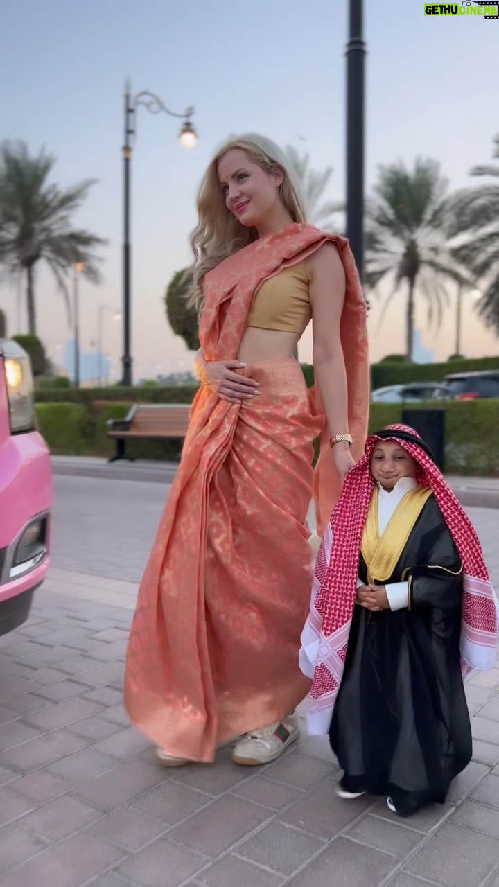 Matylda B - 122.6K Likes - 🥰🥰🥰🥰💐💐💐🤩 

#instagram #aziz #dubai #limo