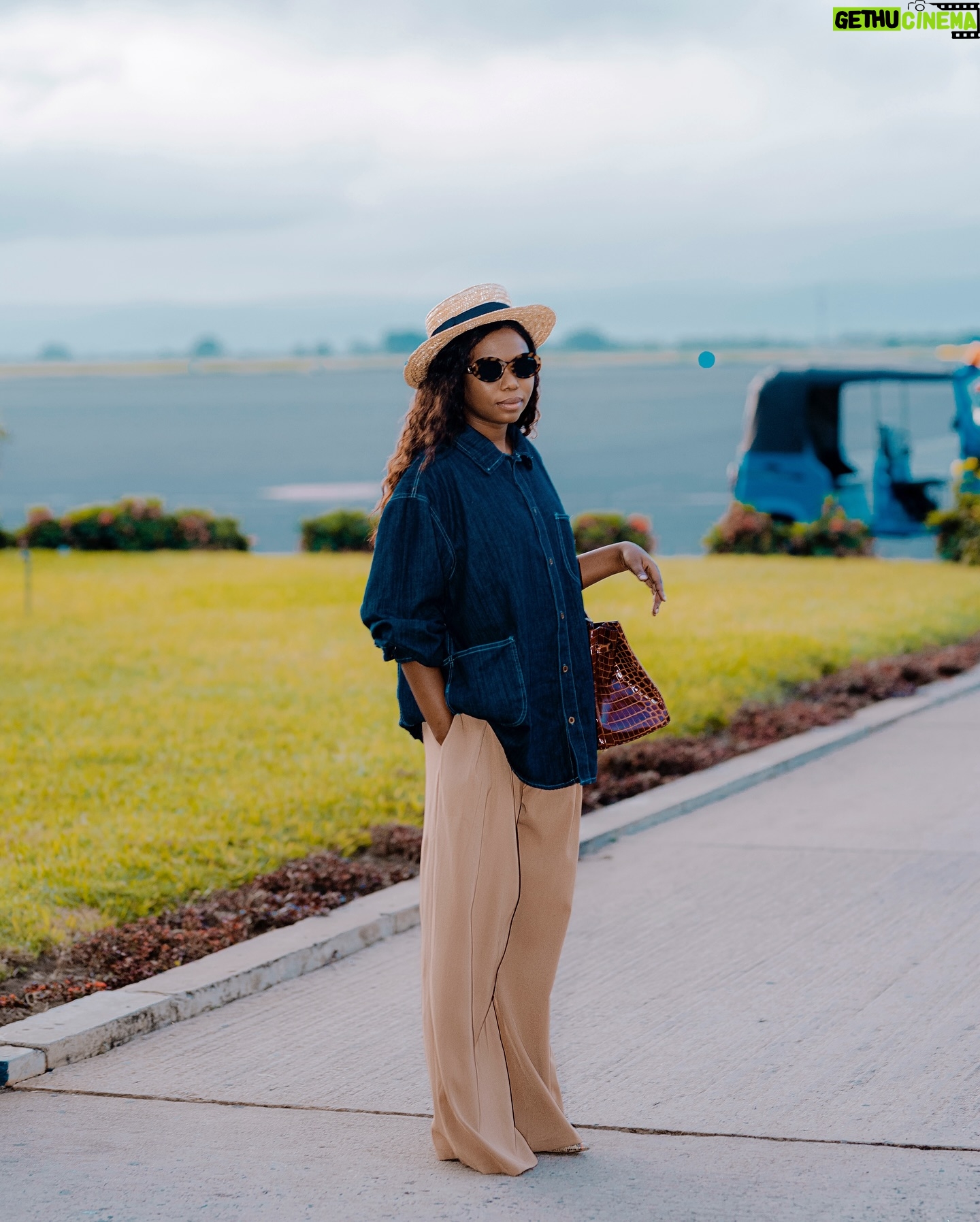Maua Sama - 26.1K Likes - We Outside …!! I Can’t Wait To See You Tonight 💜💜 MOSHI📍 @nyamachomafestival 

📷 @mkonowapicha 
Styled @fatma8five