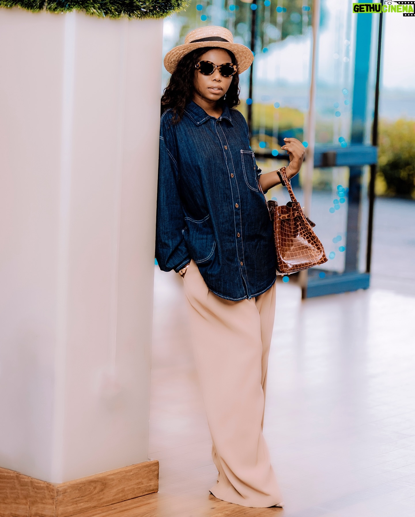 Maua Sama - 26.1K Likes - We Outside …!! I Can’t Wait To See You Tonight 💜💜 MOSHI📍 @nyamachomafestival 

📷 @mkonowapicha 
Styled @fatma8five