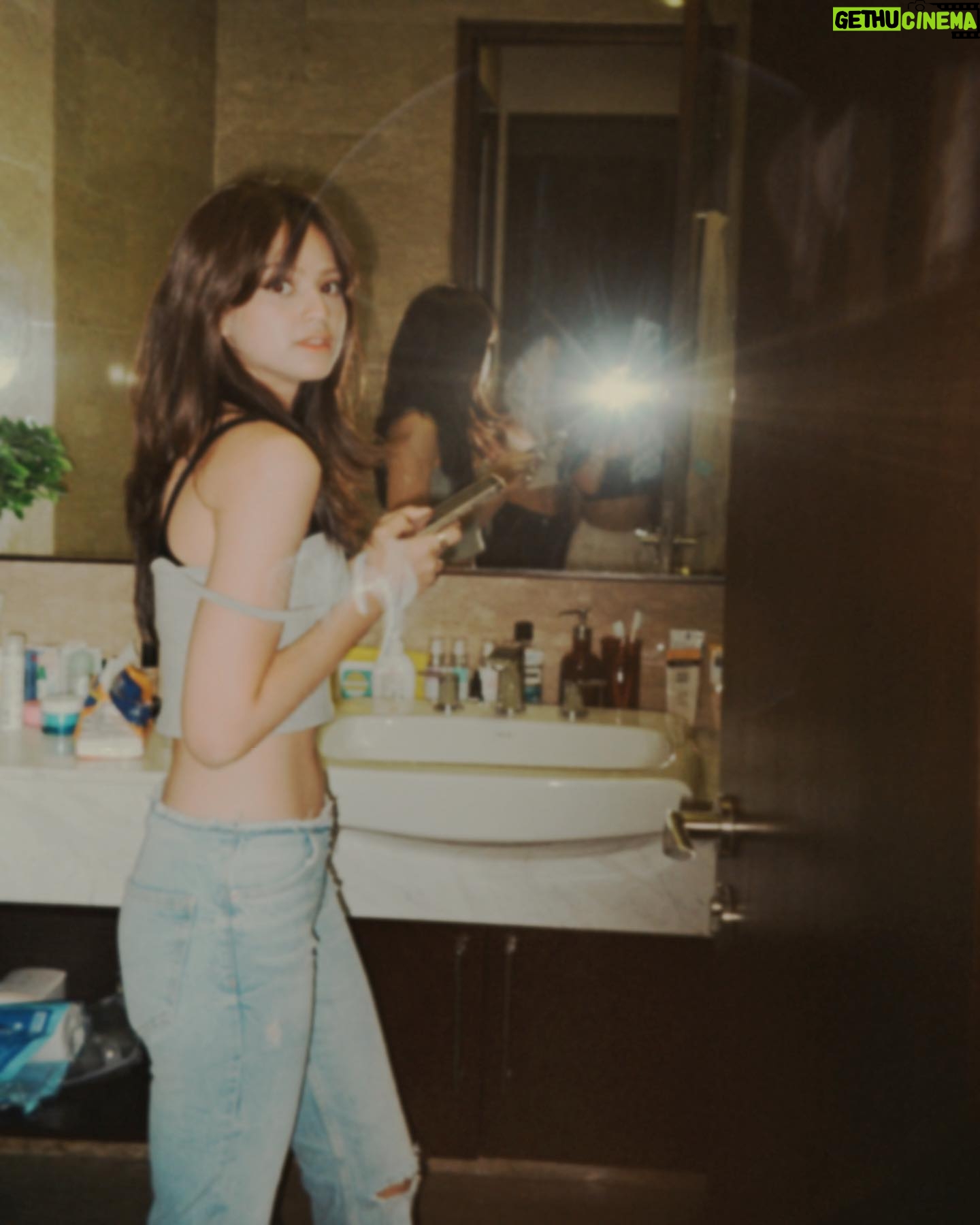 Maudy Effrosina - 212.6K Likes - You glow different when you’re doing better.