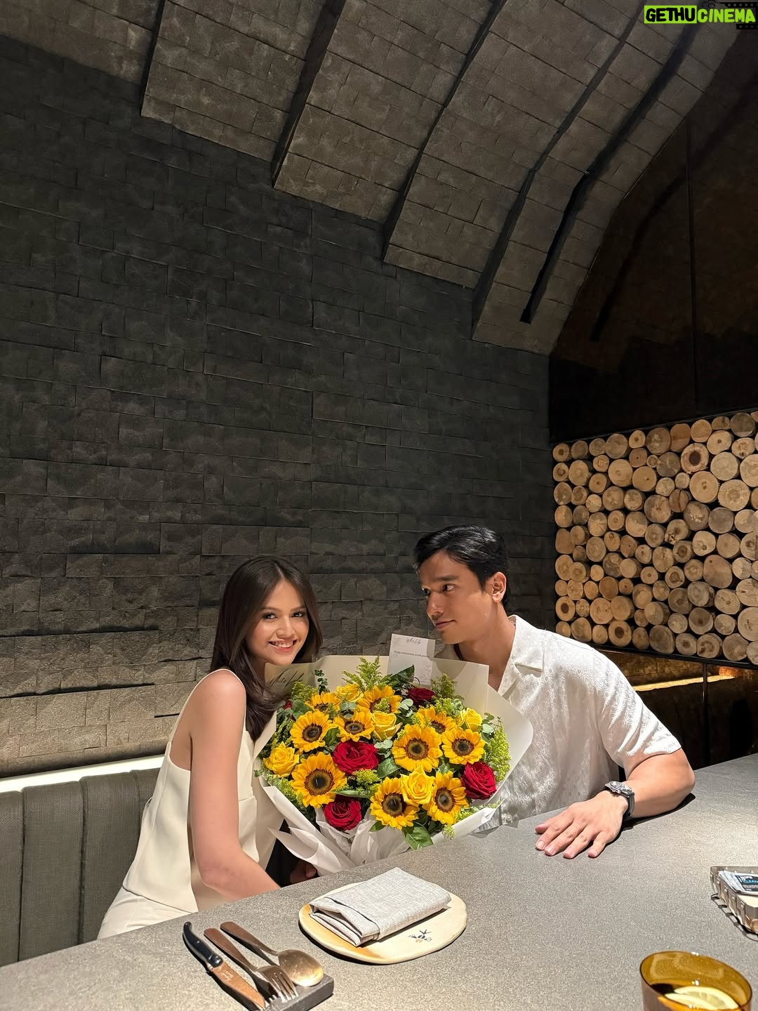 Maudy Effrosina - 625.9K Likes - Blooming with you🌻