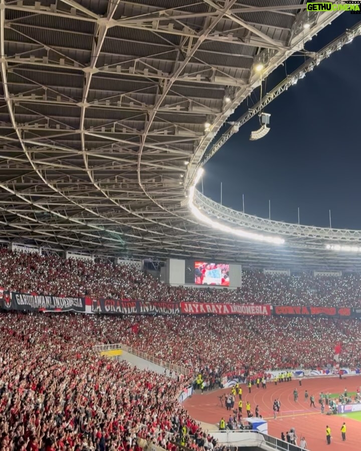 Maudy Effrosina - 2.8 Million Likes - Ubur ubur ikan lele, timnas menuju piala dunia lee 🇮🇩🔥