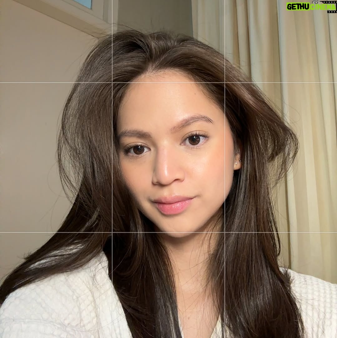 Maudy Effrosina - 302.1K Likes - 