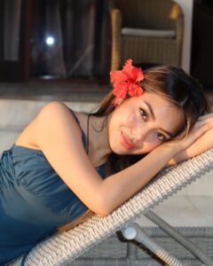 Mawar Rashid Top 100 Instagram Photos and Posts