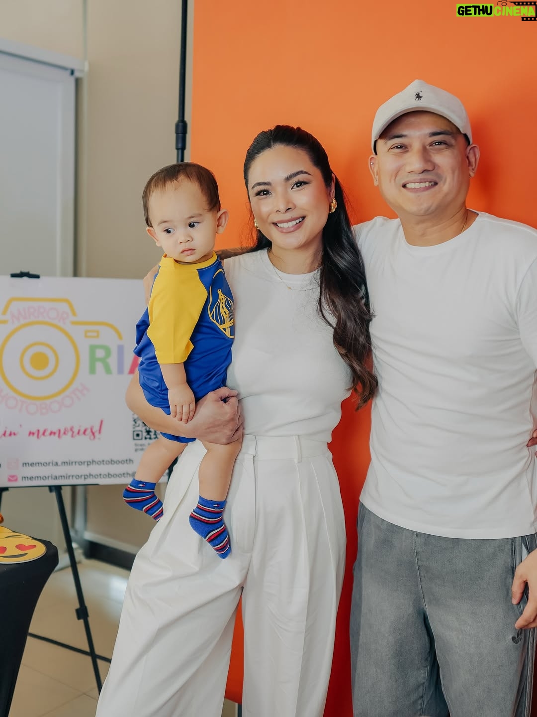 Maxine Medina - 416 Likes - No one left Zeke’s party empty-handed 🏀🎁 I wanted everyone to bring home a piece of his special day #1Zekeday2025

From beads and lootbags, to smelling fresh with perfumes, striking a pose in the mirror booth, and even having our own magazine — ang saya ng souvenirs! Plus, our guests got really excited with @skinstationph and @johnsonsbabyph prizes and giveaways! 

Big thanks to these creatives who made it possible:
🎁 @kreativenook.mnl 
📿 @aphzdesign 
✨ @memoria.mirrorphotobooth 
🎒 pagesandprintsofficial
🌸 @ljperfumehouse 
📰 @baliktanawstudiosph 
💆🏻‍♀️ @skinstationph 
👶🏻 @johnsonsbabyph 

So grateful you made Zeke’s first birthday extra memorable🤩