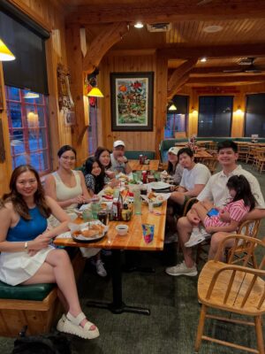 Maxine Medina Instagram - 📍Leavenworth City in Washington state