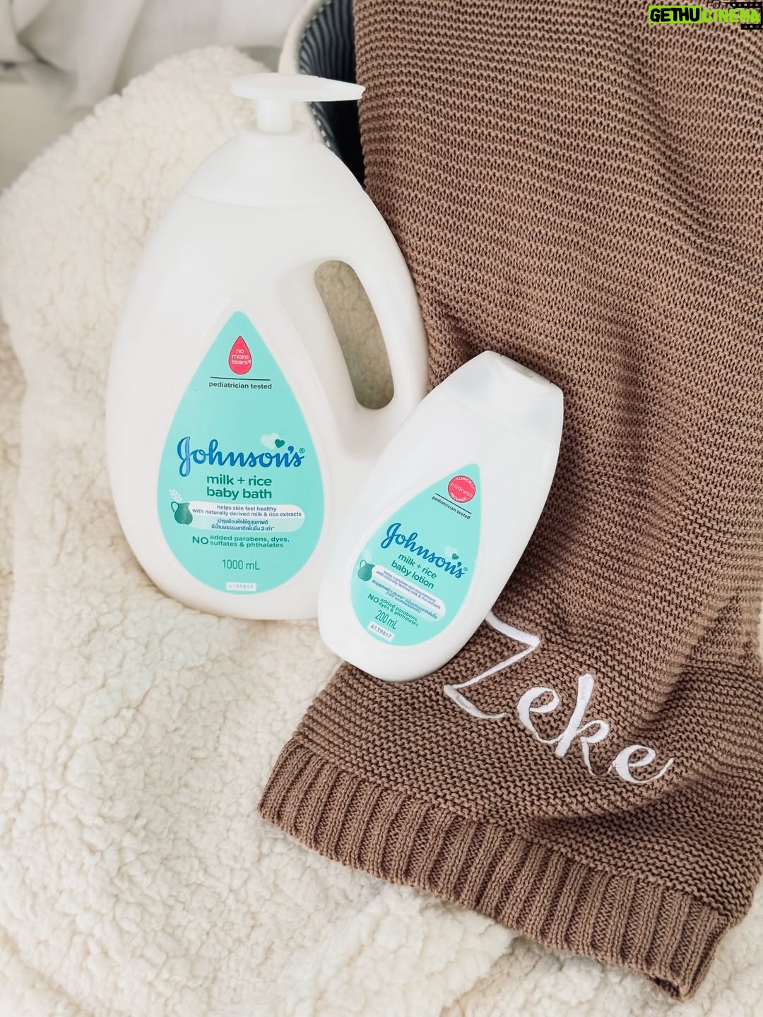Maxine Medina - 341 Likes - Alam mo bang mas manipis at mas delicate ang baby’s skin kaysa sa atin? 🤔💙 Mas sensitive sila, kaya hindi basta-basta pwedeng gamitin ang regular soap!

That’s why I choose Johnson’s Baby Milk   Rice Bath—2X more moisturizing than bar soap, triple-tested by doctors, at trusted ng No.1 Baby Brand sa Pinas! Now, bath time is not just safe—it’s a moment to cherish. 💦

Para kay baby, dapat pinakamabuti! 💙 Switch to Johnson’s Baby today!