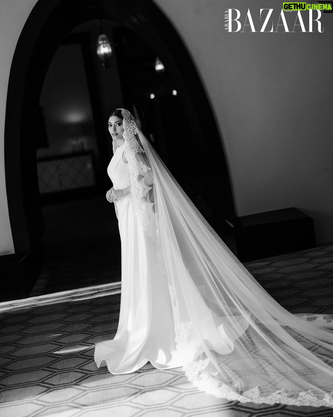 May Elghety - 39.6K Likes - Some weddings are planned; others feel destined. Egyptian actress @mayelghety’s celebration at Cairo’s St. Regis was a golden-hour dream—an intimate, elegant ode to timeless love. From the vintage romance of her Vera Wang and Oscar de la Renta gowns, to all the heartfelt details, her day unfolded like poetry upon the Nile.

Read the full story at at the link in bio.

حصريًا لـ هاربرز بازار العربية: زواج الممثلة المصرية مي الغيطي من الطبيب البريطاني آندرياس براون مساء يوم الأحد في العاصمة المصرية، القاهرة بفندق سان ريجيس، وذلك في حفل زفاف اقتصر على أفراد العائلة والأصدقاء.

وتألقت العروس بإطلالتين: فستان فينتج من المصممة الشهيرة فيرا وانغ، وآخر من دار أوسكار دي لا رينتا. وتخبرنا العروس: “لطالما كانت لدي نظرة واضحة لفستان زفافي؛ تصميم خالد في أناقته، بسيط في تفاصيله، وملكي في روحه”.

كما حدثتنا عن قصة حبها الحالمة، التي تعيدنا بالزمن إلى رومانسية فاتنة تأسر القلوب بكل تفاصيلها.
تفضلوا بزيارة موقعنا لقراءة الحوار كامل.

Location: @stregiscairo
Photographer: @kerotadros_photography_
@soqrat.films
Make-up Artist: @Sandra_magdy_mua
Veil and train: @shahendahegazy 
Hair stylist: @islamzakisalon
Jewellery: @Iramjewelry_
Interview: @rodaynanasser
Management & PR: @sizzle_company