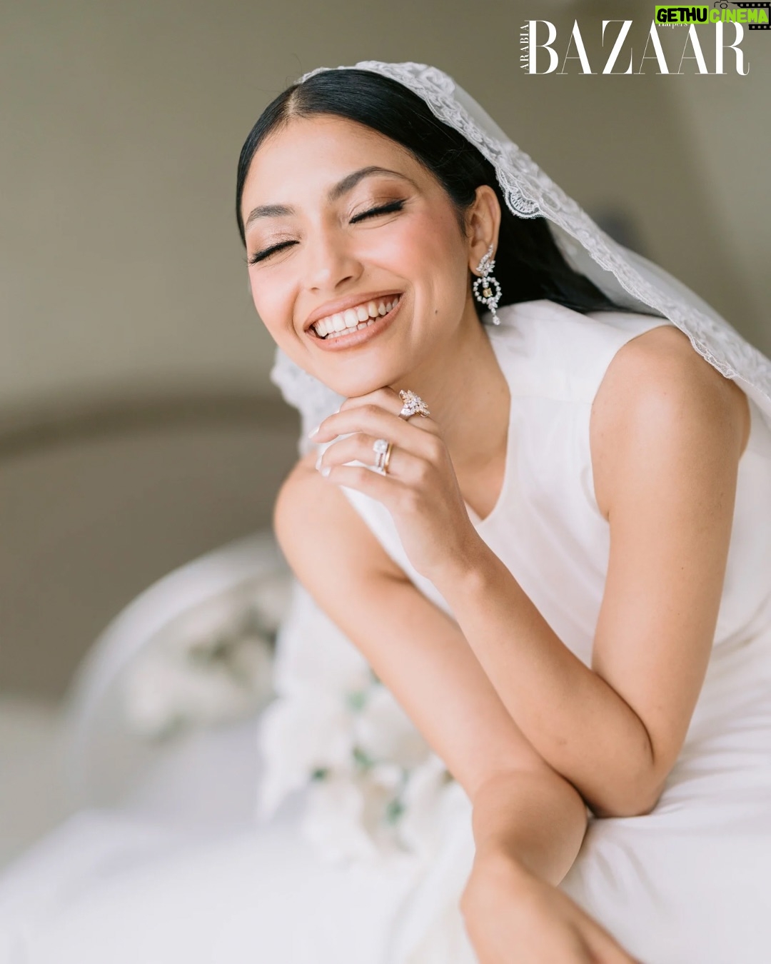 May Elghety - 39.6K Likes - Some weddings are planned; others feel destined. Egyptian actress @mayelghety’s celebration at Cairo’s St. Regis was a golden-hour dream—an intimate, elegant ode to timeless love. From the vintage romance of her Vera Wang and Oscar de la Renta gowns, to all the heartfelt details, her day unfolded like poetry upon the Nile.

Read the full story at at the link in bio.

حصريًا لـ هاربرز بازار العربية: زواج الممثلة المصرية مي الغيطي من الطبيب البريطاني آندرياس براون مساء يوم الأحد في العاصمة المصرية، القاهرة بفندق سان ريجيس، وذلك في حفل زفاف اقتصر على أفراد العائلة والأصدقاء.

وتألقت العروس بإطلالتين: فستان فينتج من المصممة الشهيرة فيرا وانغ، وآخر من دار أوسكار دي لا رينتا. وتخبرنا العروس: “لطالما كانت لدي نظرة واضحة لفستان زفافي؛ تصميم خالد في أناقته، بسيط في تفاصيله، وملكي في روحه”.

كما حدثتنا عن قصة حبها الحالمة، التي تعيدنا بالزمن إلى رومانسية فاتنة تأسر القلوب بكل تفاصيلها.
تفضلوا بزيارة موقعنا لقراءة الحوار كامل.

Location: @stregiscairo
Photographer: @kerotadros_photography_
@soqrat.films
Make-up Artist: @Sandra_magdy_mua
Veil and train: @shahendahegazy 
Hair stylist: @islamzakisalon
Jewellery: @Iramjewelry_
Interview: @rodaynanasser
Management & PR: @sizzle_company