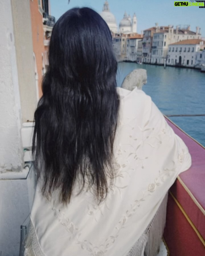 May Elghety - 8.8K Likes - Italy.. thank you for the art, pasta and beauty 🤍