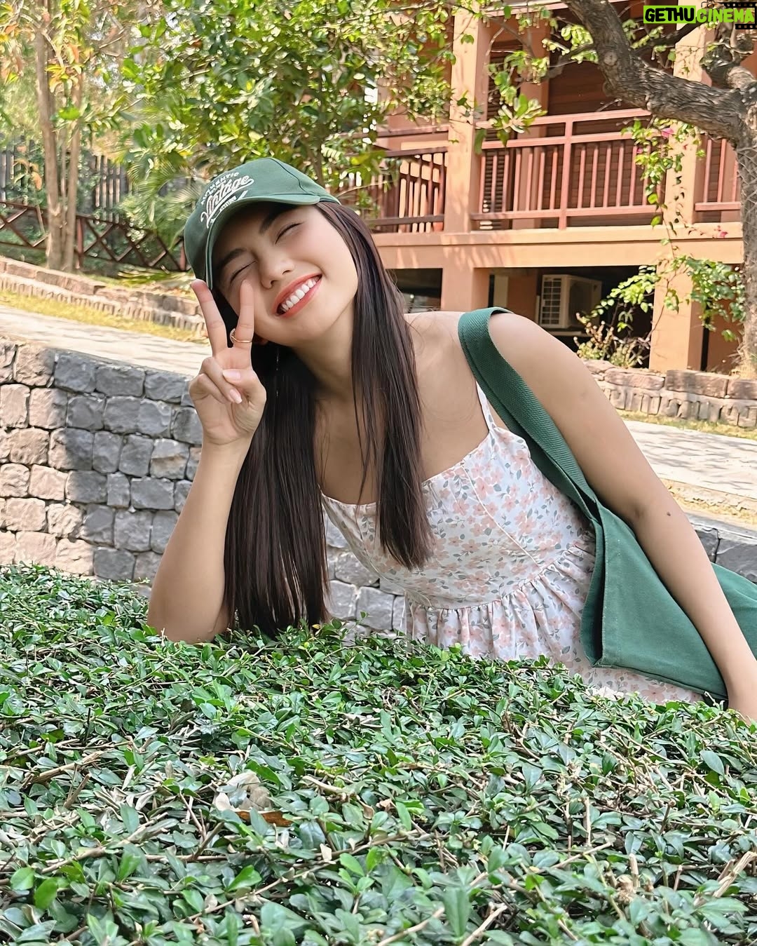 May Myint Mo - 1.9K Likes - 🍃💭