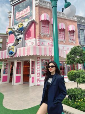 May Myint Mo Instagram - 🎡🎢🎠🏰💃🏻