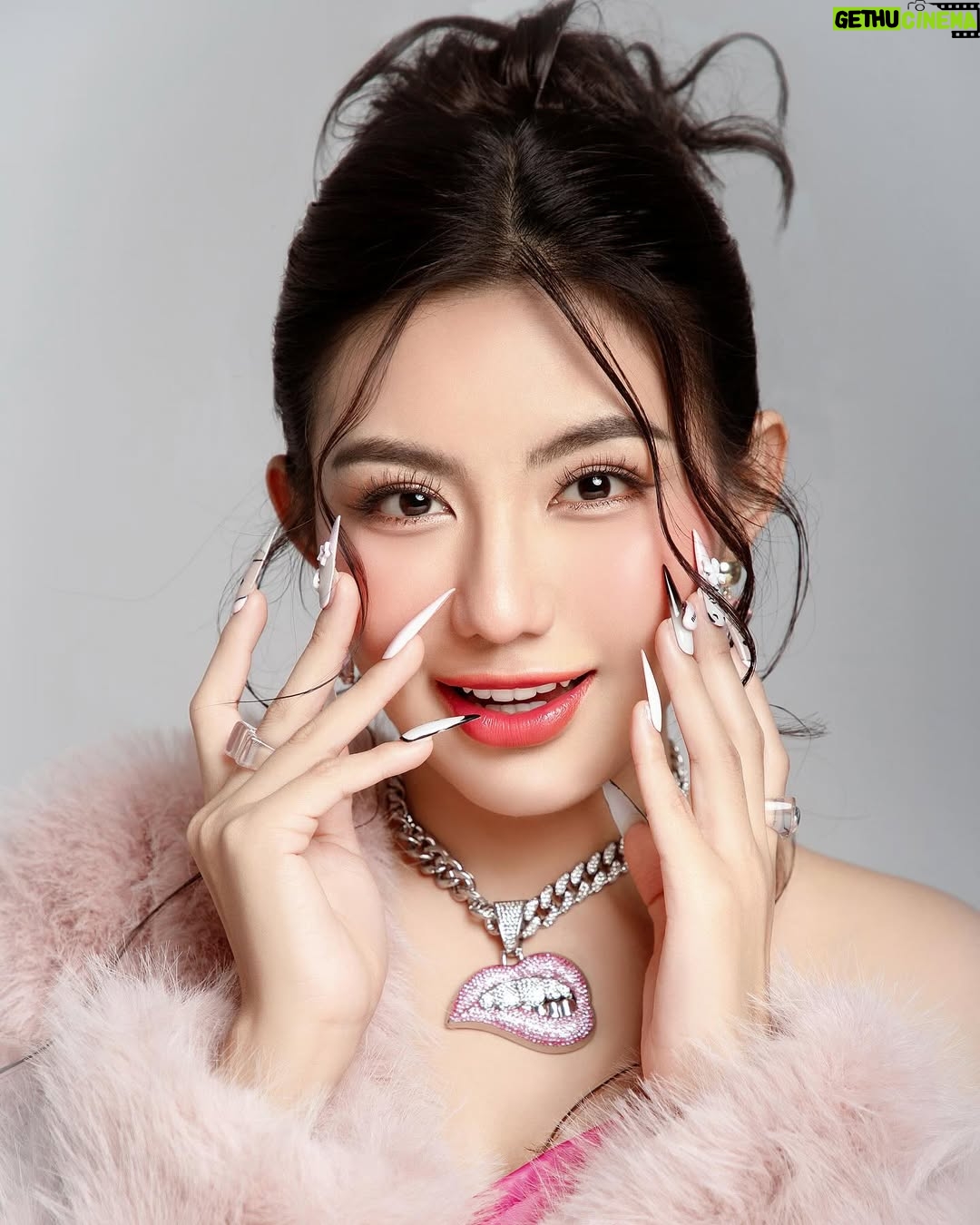 May Myint Mo - 1.2K Likes - May 11 Birthday 🎂🎀 #maymyintmo
