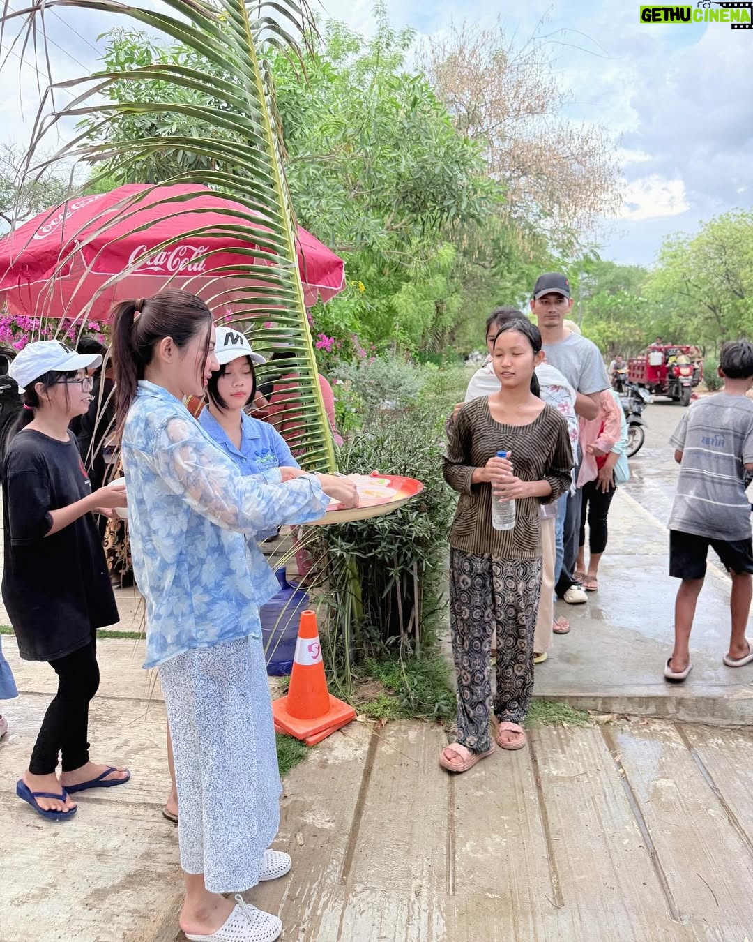 May Myint Mo - 2K Likes - သင်္ကြန်အကြတ်နေ့ ရွှေရင်အေး စတုဒီတာအလှူပုံရိပ်များ💦 
@bagan_myo_thu_hotel