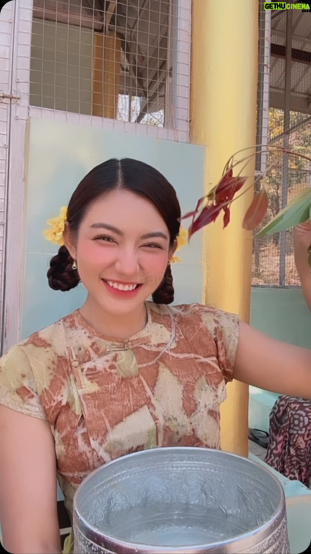 May Myint Mo - 702 Likes - အတာသင်္ကြန် မှာဘေးဘယာကင်းဝေးပြီး ကိုယ်စိတ်နှစ်ဖြာ ကျန်းမာရွှင်လန်းကြပါစေ🙏🏻🙏🏻🙏🏻