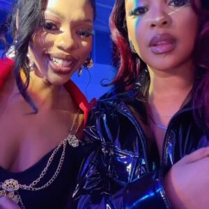 Mbalenhle Mavimbela Instagram - Thank you @jaecoosouthafrica for having us 👌🏾 I can’t wait to test drive the J7
Makeup : @favormakeup__
Hair : @sazzyhaircollection