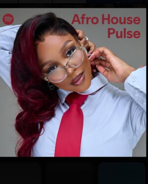 Mbalenhle Mavimbela Instagram - @spotifyafrica cover girls are upš š nazenangenzela iqiniso šš weāre topping charts guys with Ulwembu š„š¶
