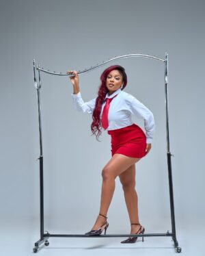 Mbalenhle Mavimbela Instagram - @spotifyafrica cover girls are upš š nazenangenzela iqiniso šš weāre topping charts guys with Ulwembu š„š¶