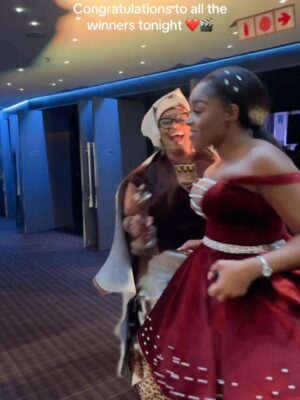 Mbalenhle Mavimbela Instagram - …amazing night with talented people 🇿🇦🎬congratulations once again to all the winners and my Ithemba team 🙏🏾🫂
👗