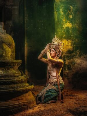 Mean Sonyta Instagram - ពួកយើងកំពុងលង់លក់យ៉ាងស្កប់ស្កល់ តែអ្នកឈរយ៉ាងស្វាហាប់ប្រដាប់ដោយអាវុធដែរមានទំងន់ធ្ងន់ដើម្បីល្បាតនិងរក្សារសុវត្ថិភាពដល់យើង។
ពួកយើងកំពុងហូបឆ្ញាញ់ តែអ្នកត្រៀមស្រេចជាមួយអាហារងាយៗ រហ័សៗដើម្បីតែបំពេញក្រពះនិងកំលាំងហើយបន្តរក្សាជំហរដ៏មាំក្នុងការការពារដែនដីដែរជាកម្មសិទ្ធិរបស់យើង។
ពួកខ្ញុំជាអ្នកនៅឆ្ងាយសមរភូមិ សូមផ្ញើកម្លាំងចិត្តពីចម្ងាយដល់បងៗកងទ័ពជួរមុខទាំងអស់ សូមមានស្មារតីរឹងមាំជានិច្ច។
សូមទេវតាតាមថែរក្សា កងទ័ព ប្រជាជនក្បែរសមរភូមិ និងជាតិខ្មែរទាំងមូល សុខសុវត្ថិភាពគ្រប់គ្នា គ្រប់ទីកន្លែង មានអំណាចឈ្នះមារសត្រូវ 🙏❤️🇰🇭
សូមគោរពដឹងគុណវីរភាពកងទ័ពជួរមុខ ពលទាហាន មេបញ្ជាការ ថ្នាក់ដឹកនាំ រាជរដ្ឋាភិបាល ទាំងអស់ ពិសេសសូមធ្វើការគោរព និង ជឿទុកចិត្តជានិច្ចចំពោះគ្រប់ការសម្រេចចិត្តរបស់ប្រមុខរដ្ឋនិងថ្នាក់ដឹងនាំគ្រប់ជាន់ថ្នាក់🫡
#cambodia #khmer #ប្រាសាទតាមាន់ធំ #ប្រាសាទតាក្របី #ប្រាសាទព្រះវិហារ
#ថៃជាអ្នកផ្តើមសង្គ្រាម
#ThailandStartedTheWar
#ThailandOpenedFire
#ThaiopendFire