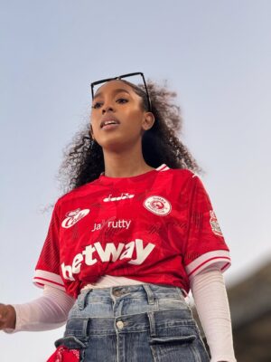 Meena Ally Instagram - KAMA WEWE NI MWANA SIMBA NA UNAAMINI LEO NILITUMWA KAZIIIII, NA NIKAFANYA KAZIIIII, COMMENT 🦁🦁🦁🦁🦁🦁🦁🦁🦁🦁🦁🦁🦁🦁🦁🦁🦁🦁🦁🦁🦁🦁🦁🦁🦁🦁🦁🦁🦁🦁🦁🦁🦁🦁🦁🦁🦁🦁🦁🦁🦁🦁🦁🦁🦁🦁🦁🦁🦁🦁❤️❤️❤️❤️❤️