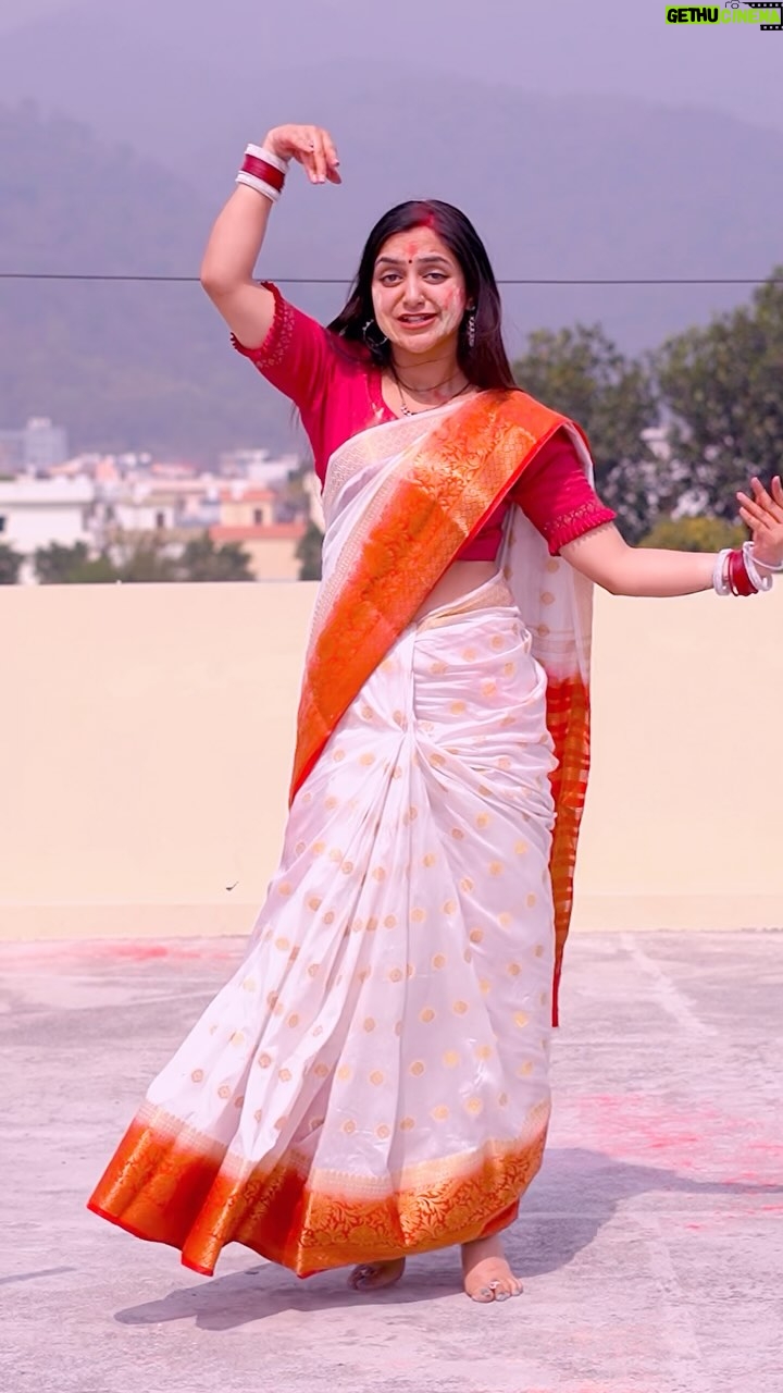 Megha Chaube - 90.3K Likes - Bina use Rang Lagae😍Happy Holi Everyone🤗🎨🧡♥️🩷
.
.
#shorts #trending #dance #viral #meghachaube #holi #holispecial