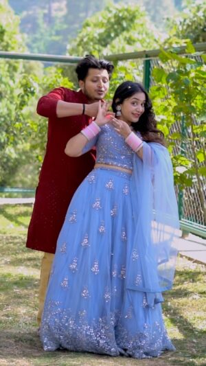 Megha Chaube Instagram - Mujhse Shadi Karogi 👀♥️
.
.
 #shorts #trending #dance #couple #love #viral #meghachaube
