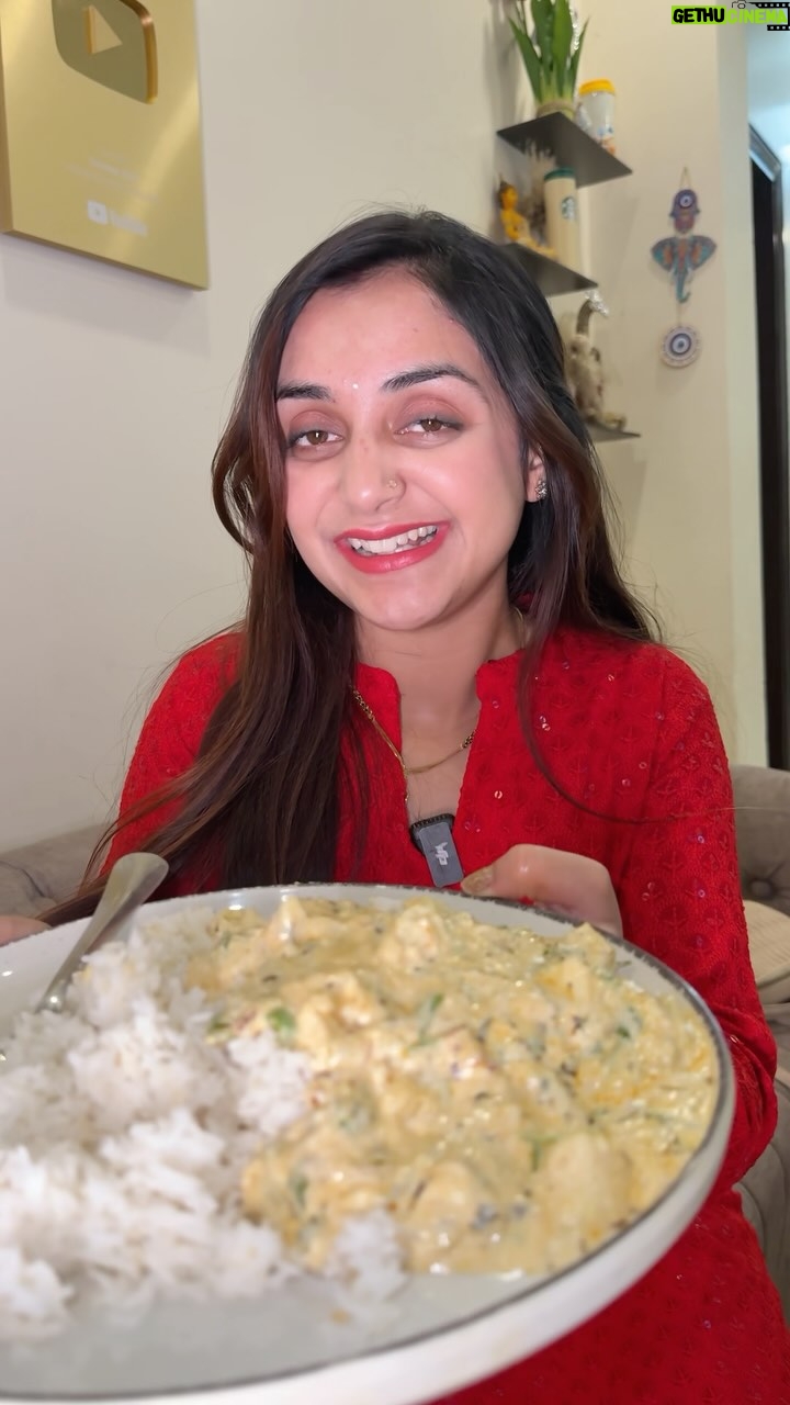 Megha Chaube - 84.2K Likes - Tasty Nepali Chaukani Recipe 🤤😍 
.
.
#shorts #trending #food #comedy #viral #meghachaube