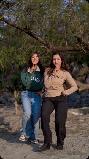 Megha Chaube Instagram - Aakhya Te Maregi 👀♥️😍
.
.
 #shorts #trendingshorts #dance #trending #viral #meghachaube
