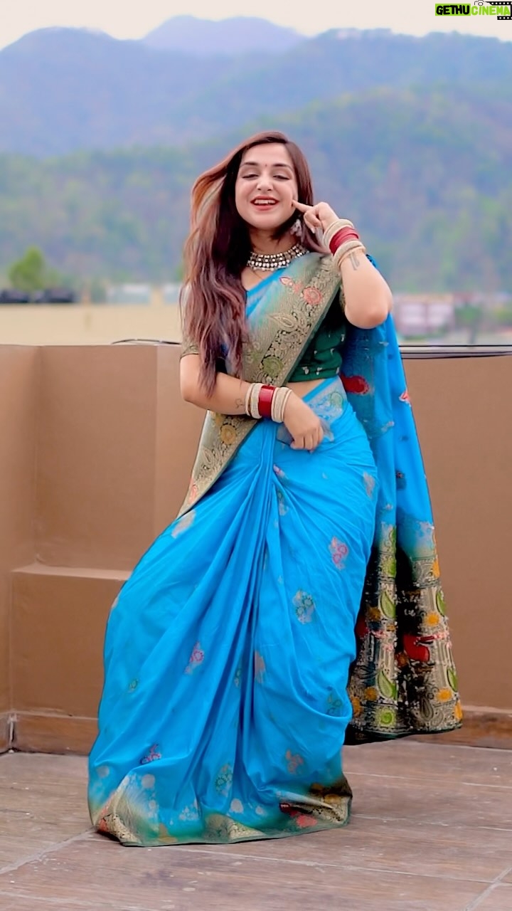 Megha Chaube - 99.7K Likes - Shaky Dance Video in Saree on Demand 😍♥️Thankyou for your Love🤗
.
.
#shorts #trendingshorts #dance #song #viral #meghachaube