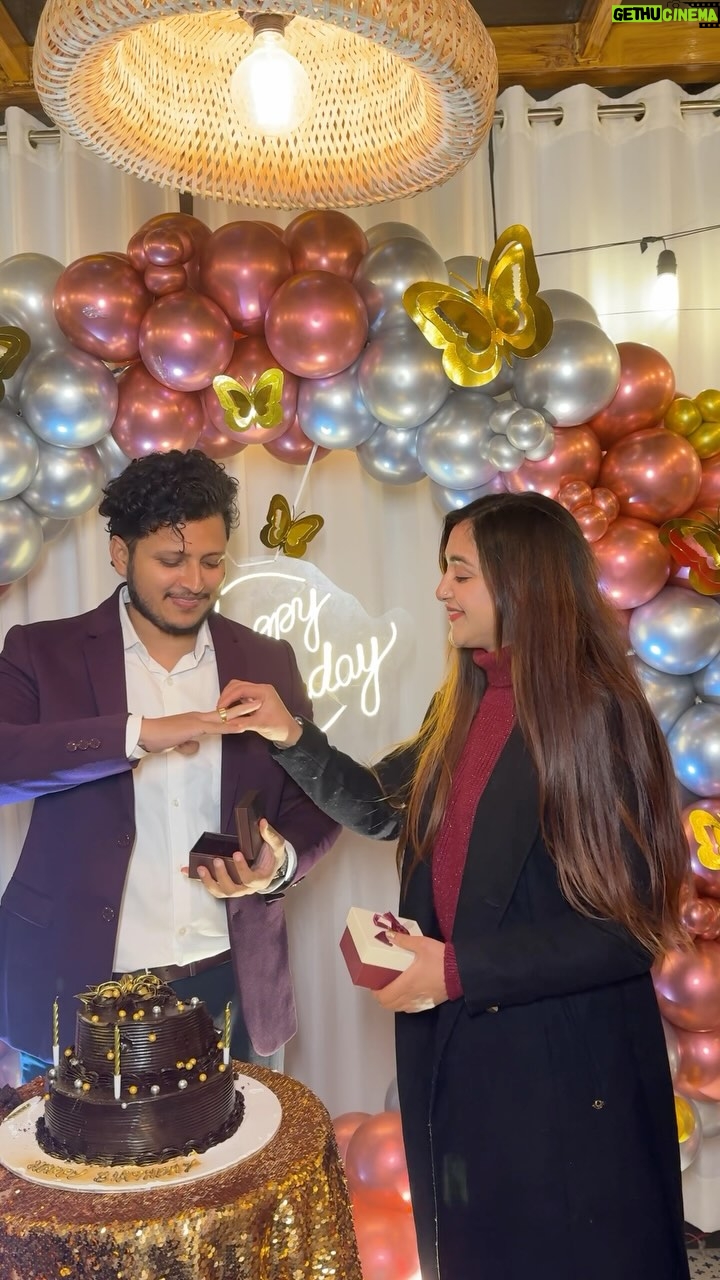 Megha Chaube - 160.8K Likes - Birthday Surprise For Him 🥹♥️
.
.
 #shorts #trendingshorts #couple #love #viral #meghachaube