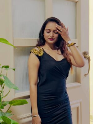 Megha Jayashree Pawar Instagram - Overflowing with Happiness..💝🎀🧿🖤🤞🏻

@meghapawar_official 
.
.
.
.

#instagram #instagood #instadaily #trending #vibes #pictureperfect #picoftoday #foryou #foryoupage #fypage #fyp #explore #viral #punecity #happiness #smile #specialday #love