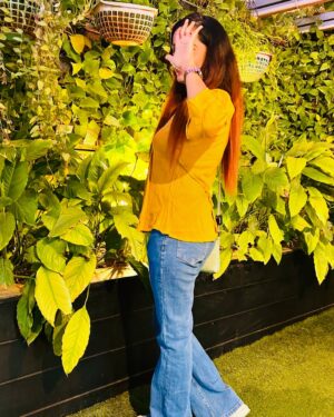 Megha Jayashree Pawar Instagram - Just vibe,pretty ma🤌🏻💛🌻❤️‍🩹🙈📷
.
.
.
.
.
.

#newpost #selflove #instadailypic #picofthedays #loveyou #simple #happy #smile #cute #goodvibes