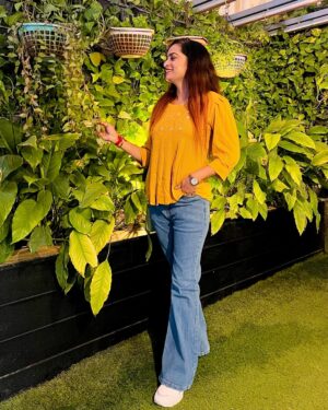 Megha Jayashree Pawar Instagram - Just vibe,pretty ma🤌🏻💛🌻❤️‍🩹🙈📷
.
.
.
.
.
.

#newpost #selflove #instadailypic #picofthedays #loveyou #simple #happy #smile #cute #goodvibes