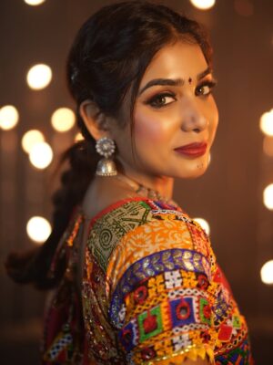 Megha Prasad Instagram - Lehenga swirls & dandiya twirls 🌸✨
Shot by - @_24frame
.
.
.
[Dandiya, Garba, Garba Nights, Navratri, Festival Look, Lahenga, Dance{
.
.
.
#ootd #dandiyanights #garba #fyp #explorepage #meghaprasad #festival #feativallook #love