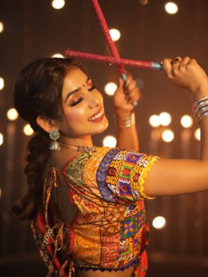 Megha Prasad Instagram - Lehenga swirls & dandiya twirls 🌸✨
Shot by - @_24frame
.
.
.
[Dandiya, Garba, Garba Nights, Navratri, Festival Look, Lahenga, Dance{
.
.
.
#ootd #dandiyanights #garba #fyp #explorepage #meghaprasad #festival #feativallook #love