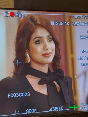 Megha Prasad Instagram - From prayers to pump, from set lights to cafe lights, from abs to brownies & wine nights ✨ all my moods, all my sides, one carousel.
.
.
.
.
.
.
#meghaprasad #mumbai #gym #workout #gymfit #salad #mood #actor #goals