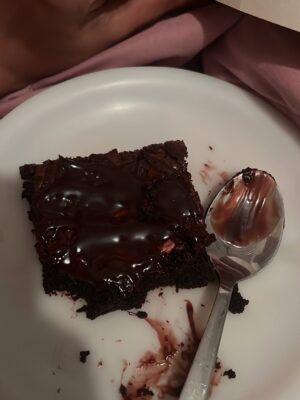 Megha Prasad Instagram - From prayers to pump, from set lights to cafe lights, from abs to brownies & wine nights ✨ all my moods, all my sides, one carousel.
.
.
.
.
.
.
#meghaprasad #mumbai #gym #workout #gymfit #salad #mood #actor #goals