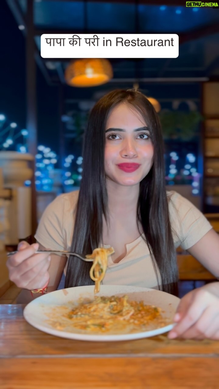 Megha Sahu - 295.1K Likes - पापा की परी in Restaurants VS Own Zone😂 
#papakipari #funny #comedy #viral #trending #reelsinstagram #reels #foryou #explore