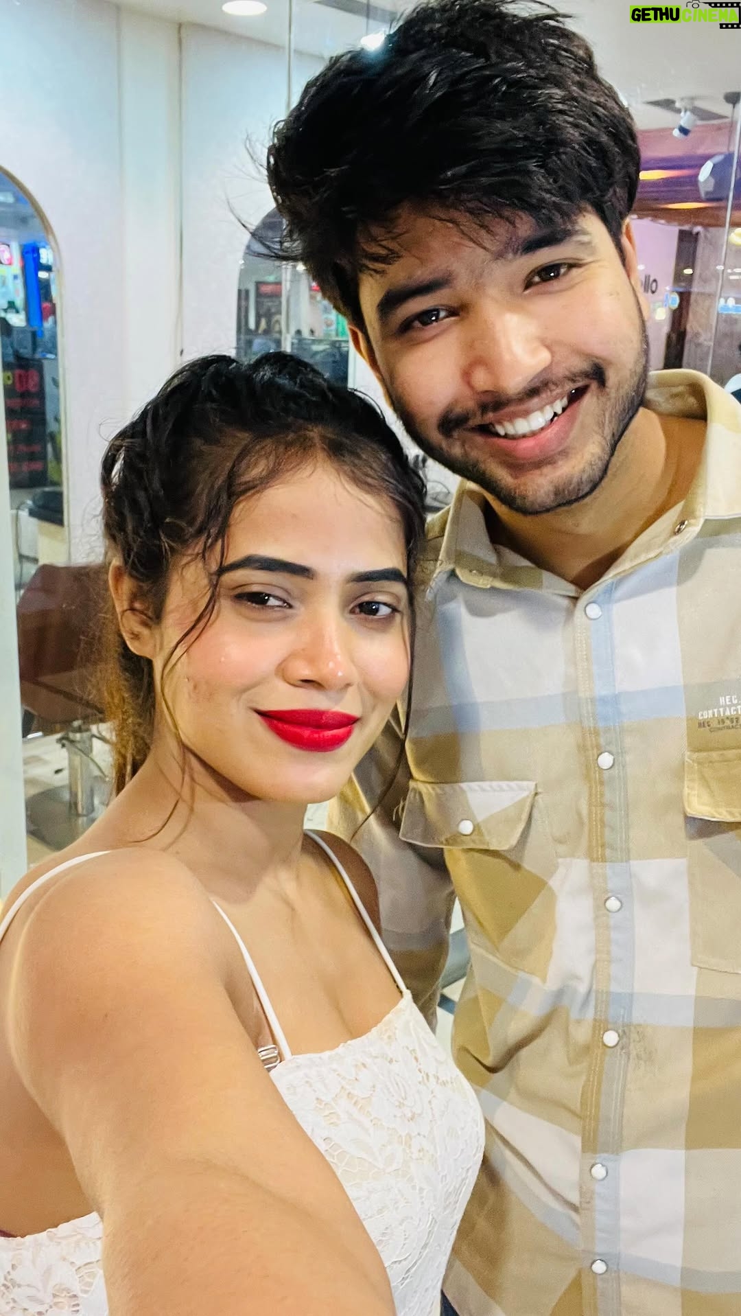 Megha Sahu - 216.2K Likes - The trap of Love 🫣😂 
#couplegoals #relationshipgoals #funny #comedy #viral #reelsinstagram #explore
