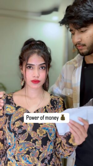 Megha Sahu Instagram - “Power of money”💰😂 
#moneypower #husbandandwife #relationshipgoals #couplegoals #funny #comedy #viral #reelsinstagram #reels #foryou #explore