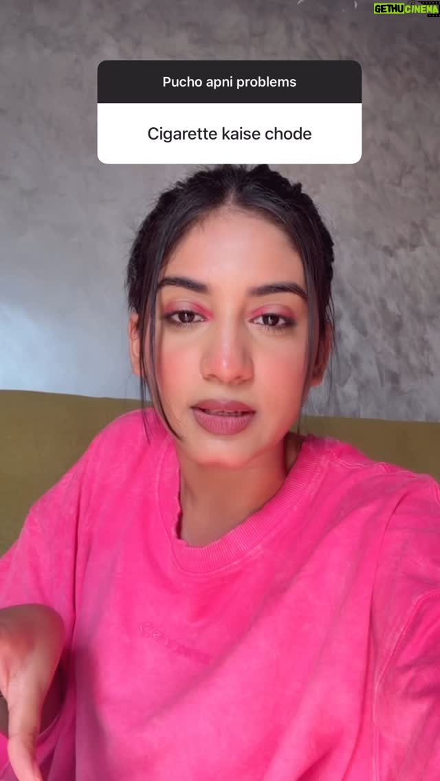 Megha Sukhija - 57.3K Likes - Apne dosto ko batado aise chdni hai🥰😂

#cigarette #smoke #relatable #relatablememes #indianmemesdaily
