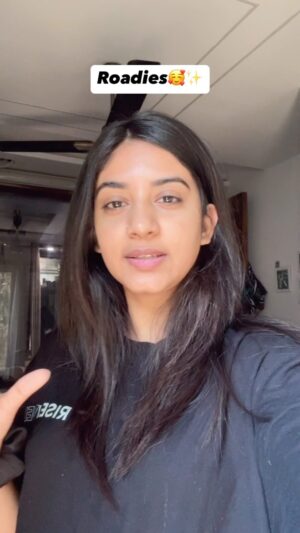 Megha Sukhija Instagram - Kya hogya hai mujhe🥺
#roadies #doublecross #roadiesxx #mtv #memes
